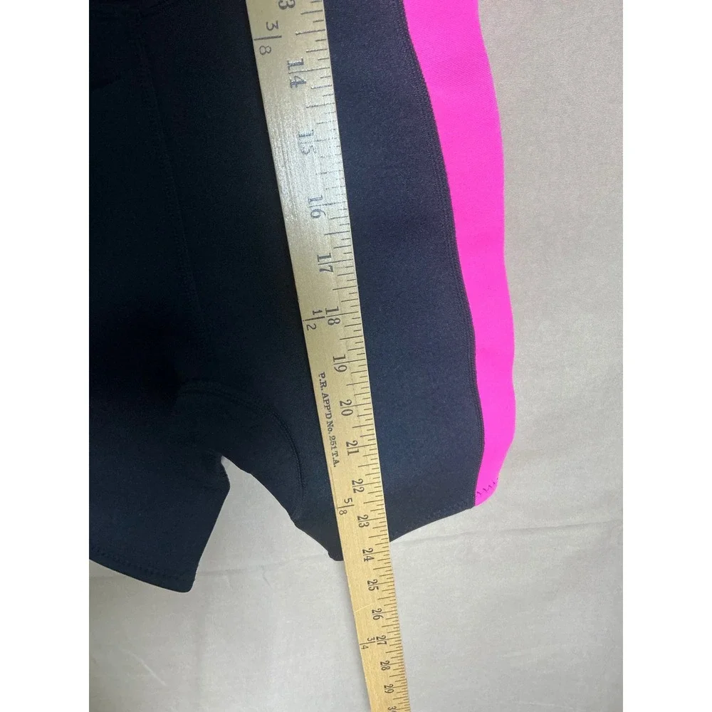 Hevto Wetsuit Shorty Kids Size 6 Black Pink Excellent 2mm Neoprene Front Zip